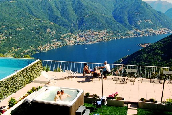 Paradiso sul Lago (Como)